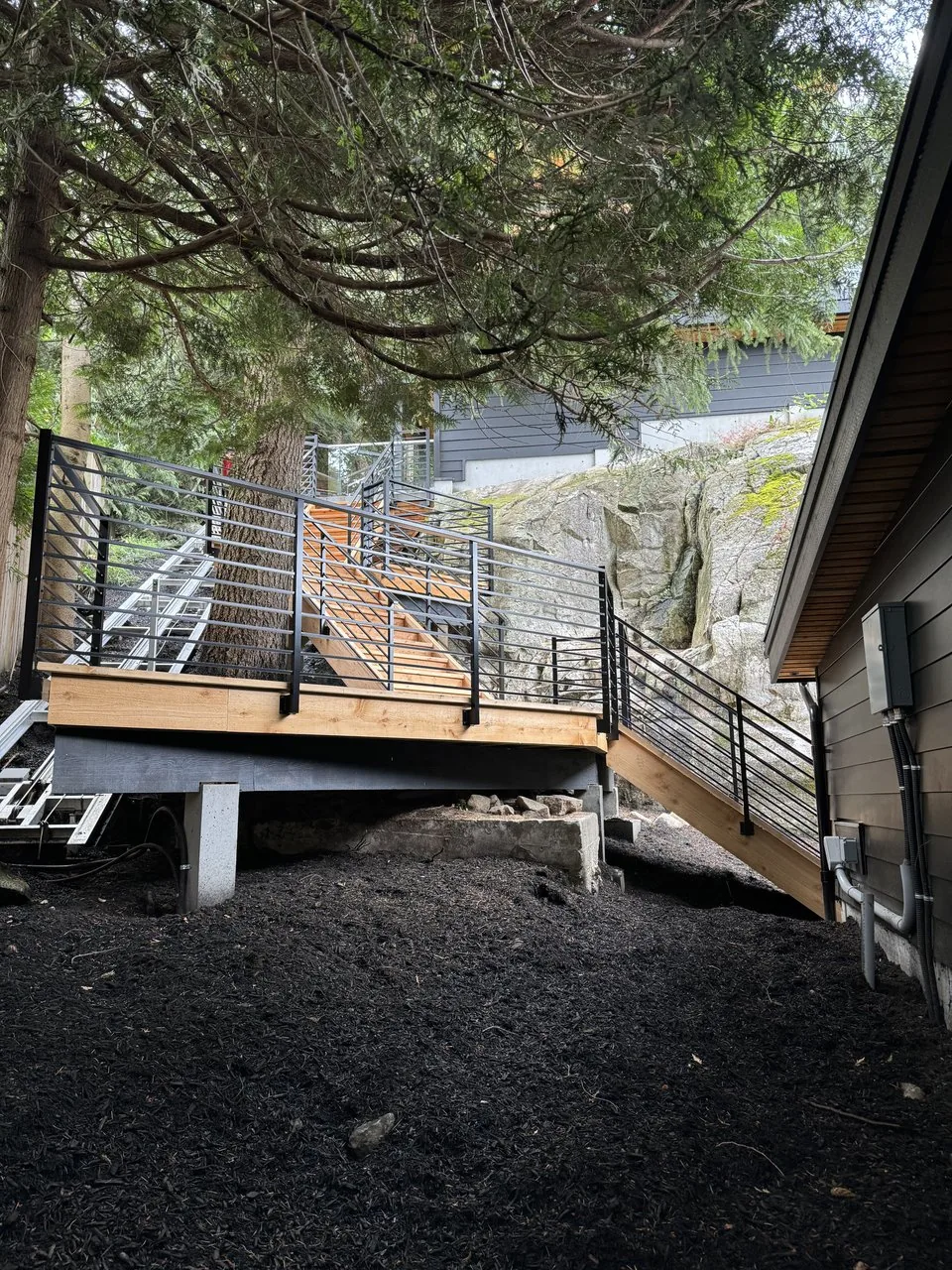 Custom deck and outdoor living space, North Vancouver BC